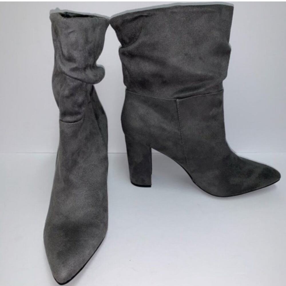 NEW Zigi SoHo Saray slouchy gray faux suede heeled boots sz 6.5